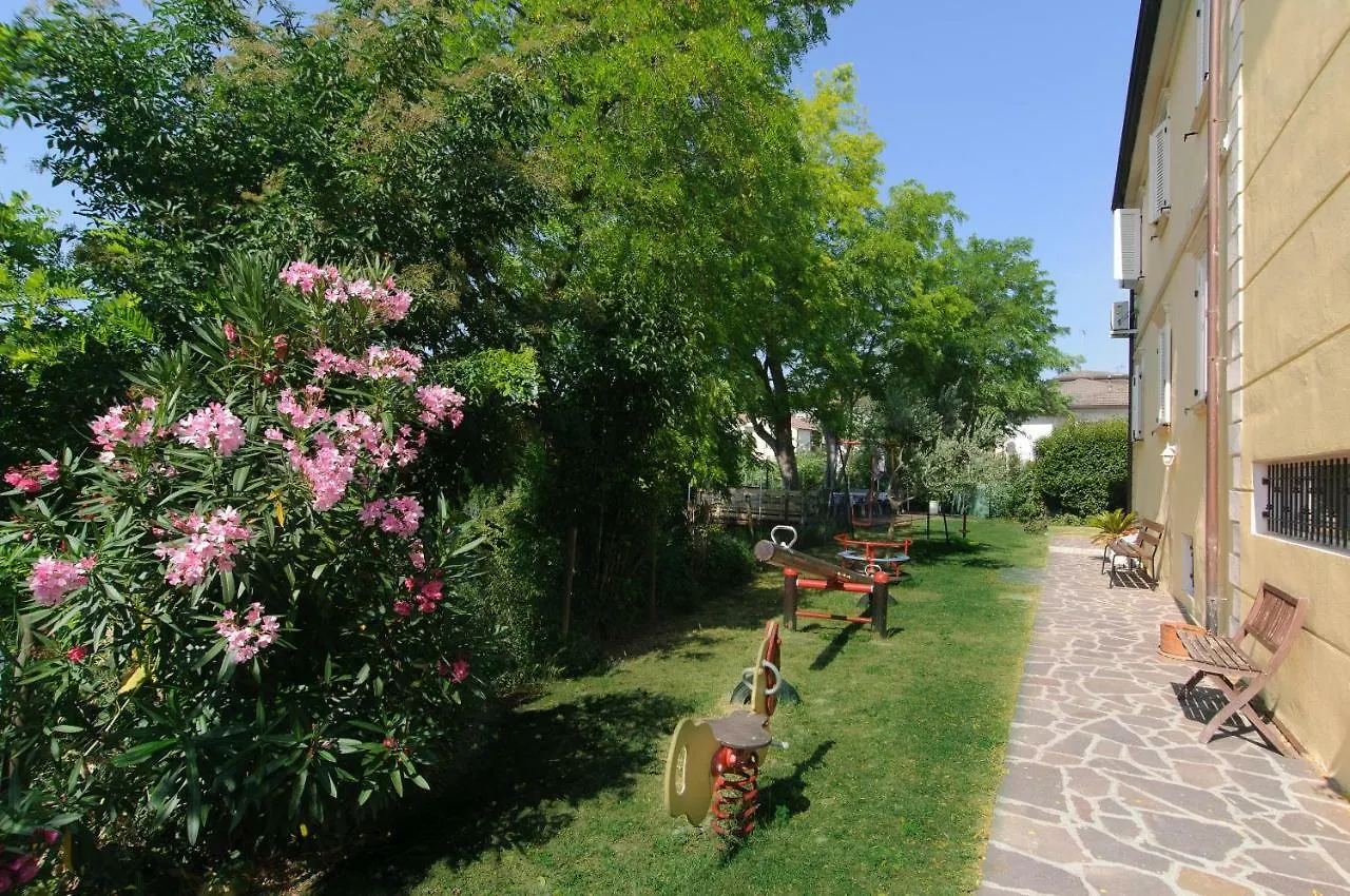 Villa Le Terrazze Mondaino 3*,